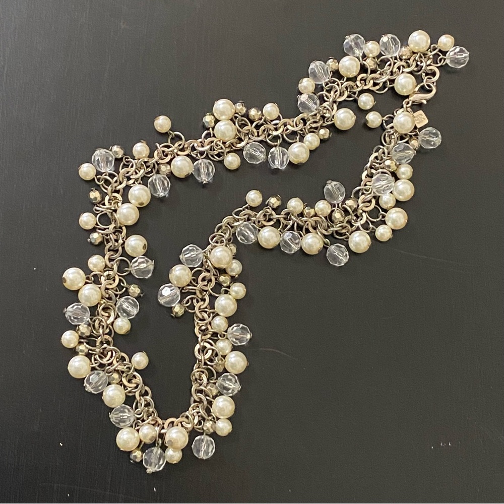 BANANA REPUBLIC Chic Pearl and Crystal Chain Necklace